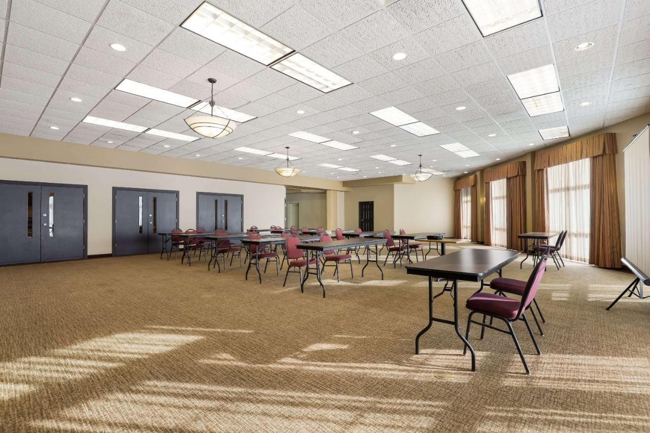 Mainstay Suites Fitchburg - Madison Dış mekan fotoğraf