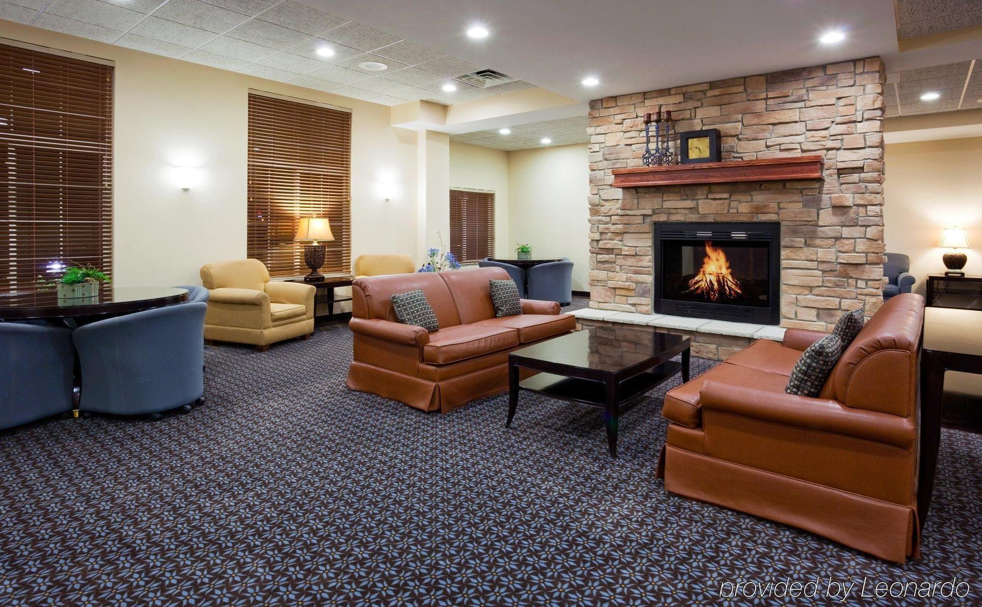 Mainstay Suites Fitchburg - Madison İç mekan fotoğraf